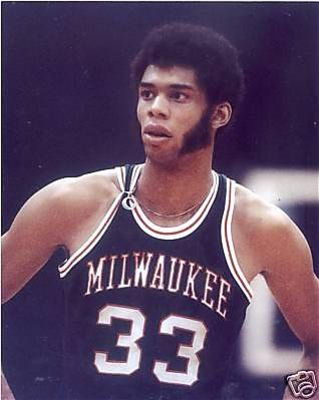 中场为支点 中场为支点